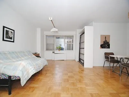 Sold by Buchbinder & Warren | media 5