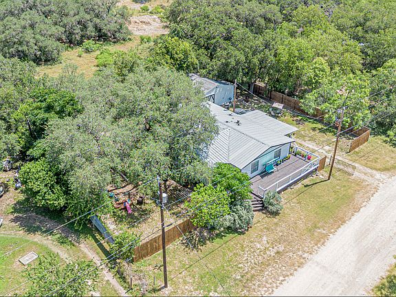 2nd image of 213 BANDERA DR