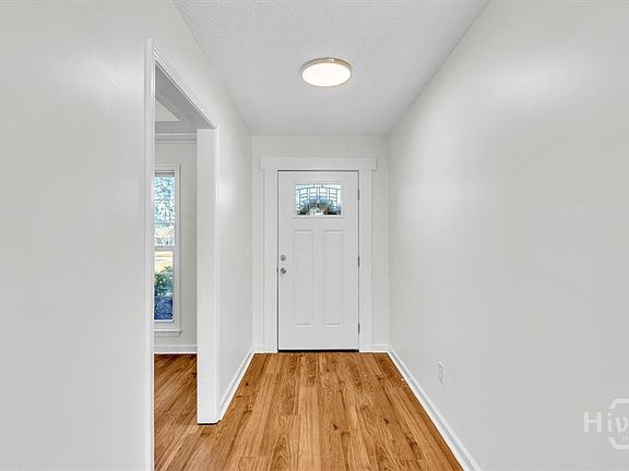 5th image of 1136 Bartlett Drive