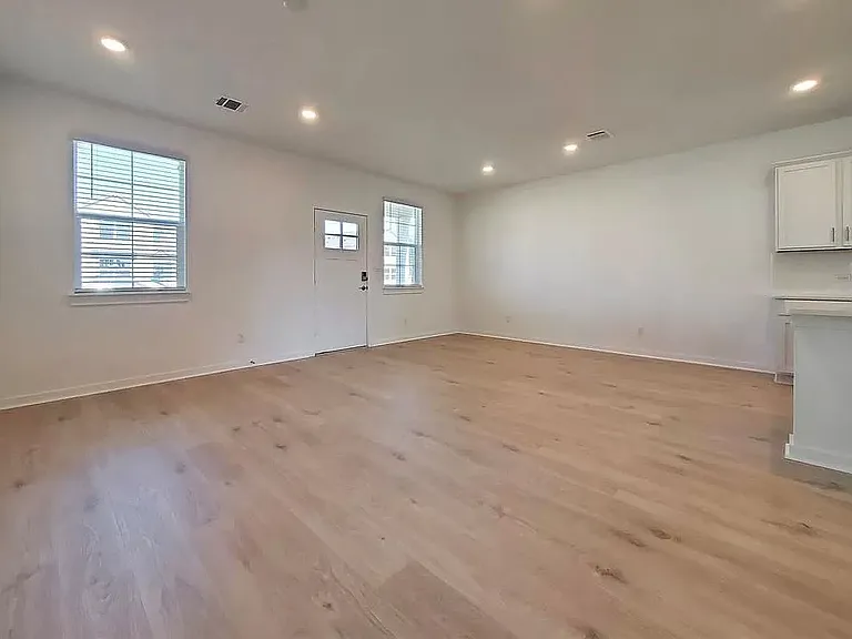 2505 Liam Aurora Ln — Photo 3