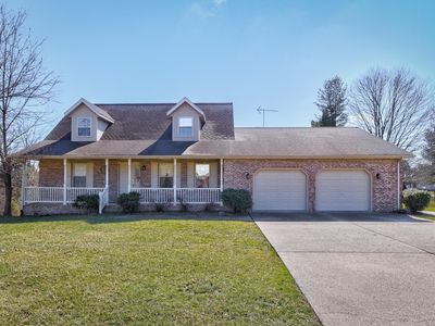 261 E Jingle Bell Ln, Santa Claus, IN, 47579