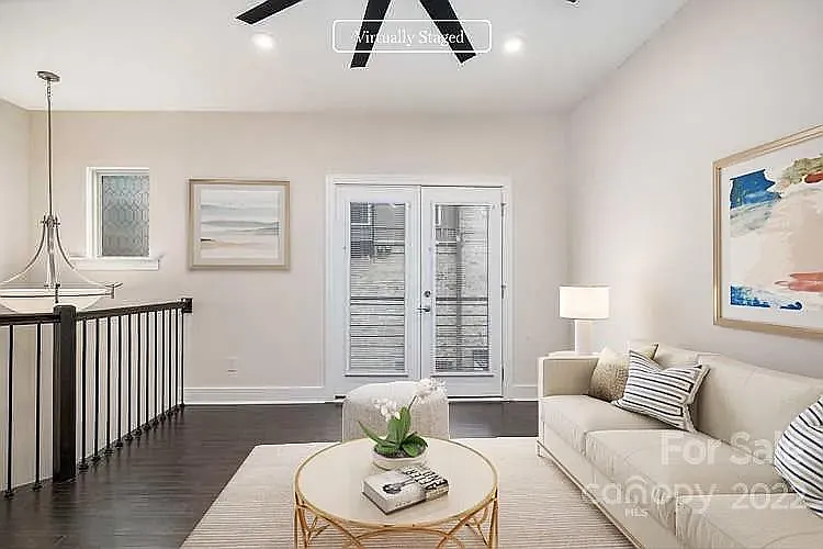 15037 New Amsterdam Ln — Photo 2
