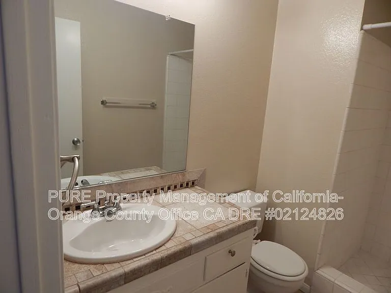 16972 Hoskins Ln #5 — Photo 18