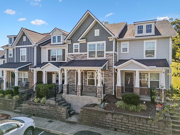 2nd image of 1126 Lilly Valley Way