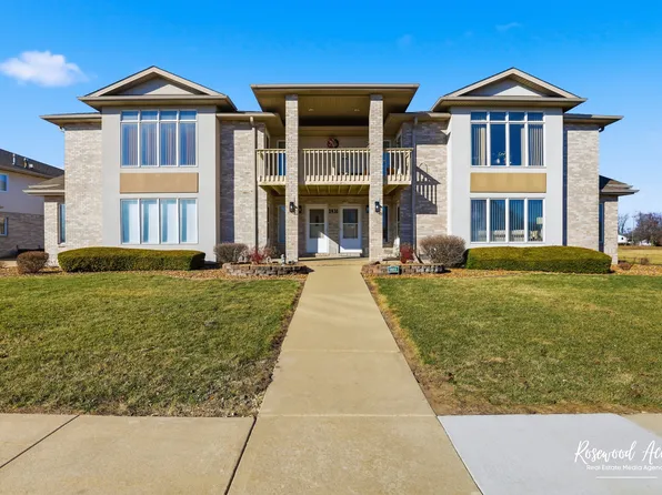 1431 Northfield Meadows Blvd APT 2, Bourbonnais, IL 60914