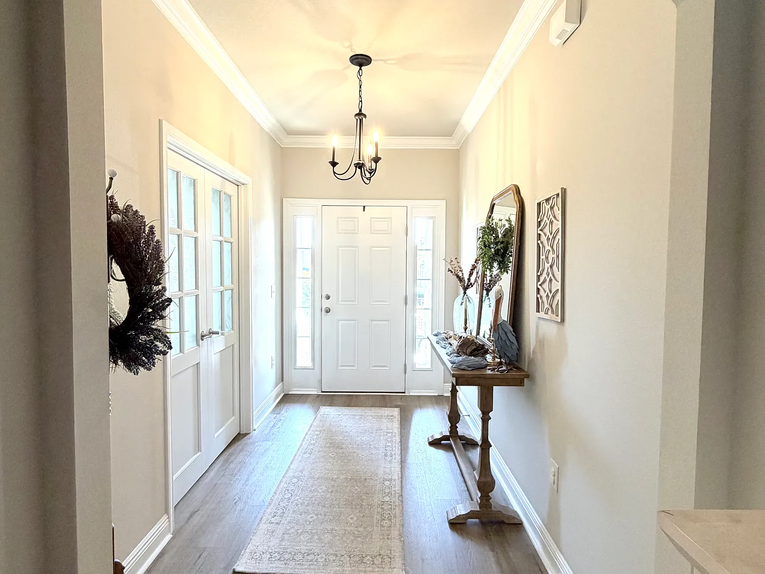 4 bed, 1977 sqft, $2,800 — Photo 4