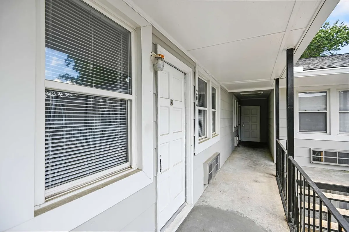 2107 Rondo Street Apt 204 — Photo 4