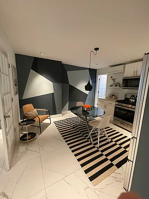 Rented by Nest Seekers International | media 9