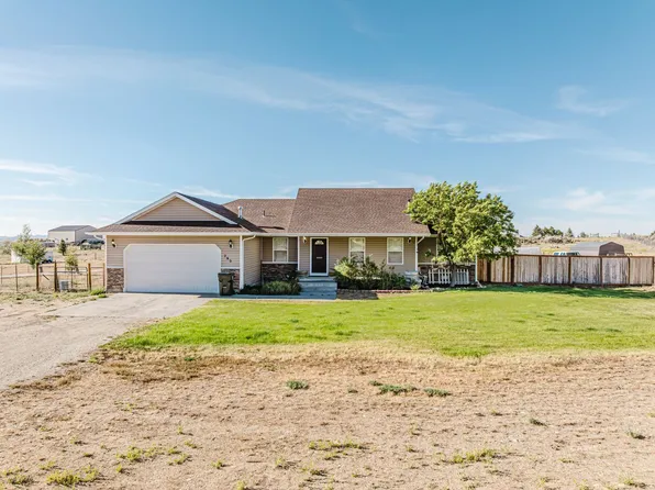 792 Aesop Dr, Spring Creek, NV 89815