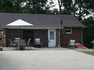 104 Fawcett Church Rd, Bridgeville, PA 15017