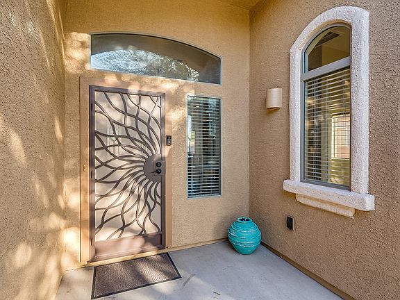 5th image of 328 N Old Camp Ln