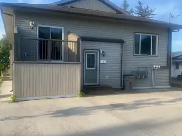 9502 102nd Ave #1A, Grande Prairie, AB T8V 0Z6