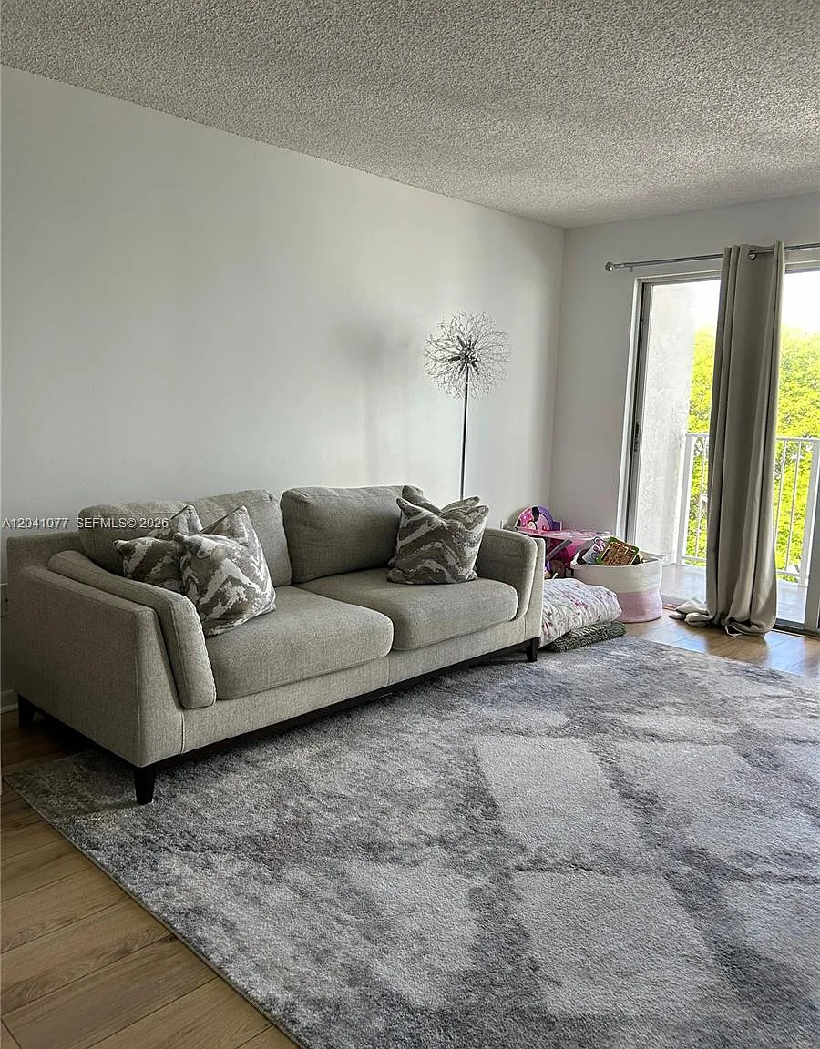 The Normandy Condo — Photo 1