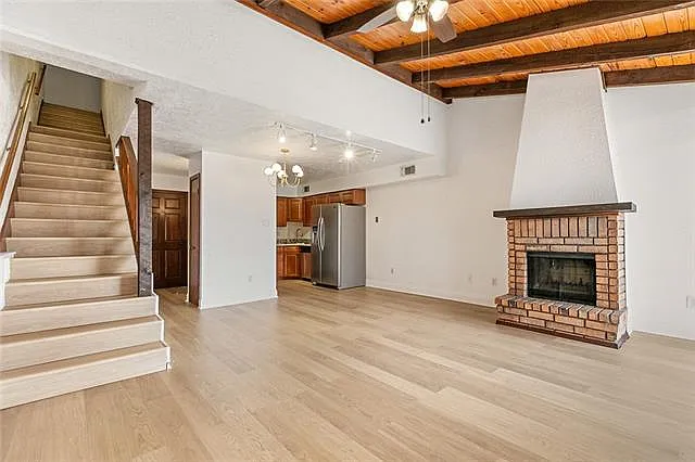 2305 Cleary Ave #214 — Photo 4