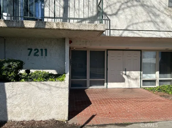 7211 Cozycroft Ave Unit 26, Winnetka, CA 91306
