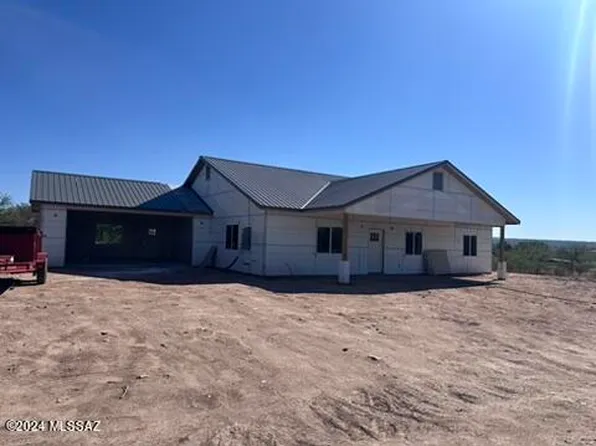 1295 E Forrest Ln, Benson, AZ 85602