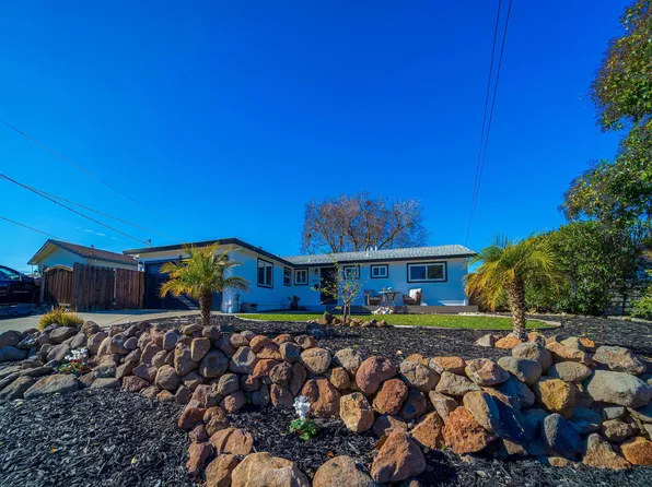 1080 Apache St, Livermore, CA 94551