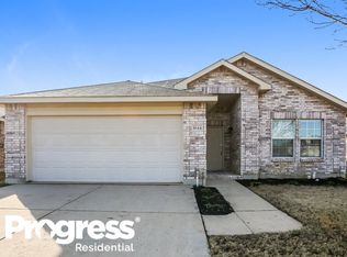 1844 Thorntree Ln, Justin, TX 76247