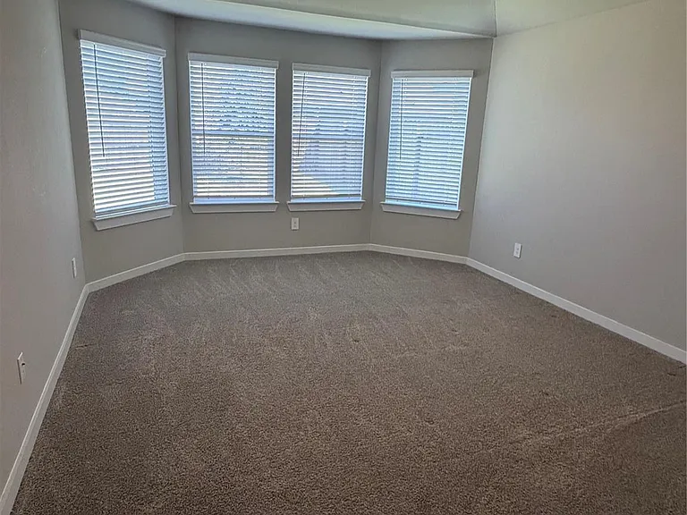 1484 Waggoner Ranch Trl — Photo 14