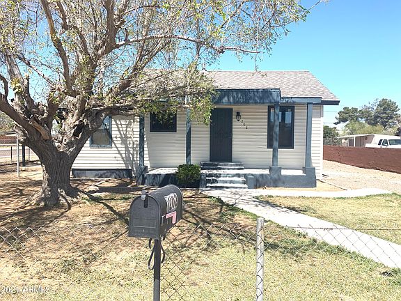 3rd image of 202 E Clanton Ave