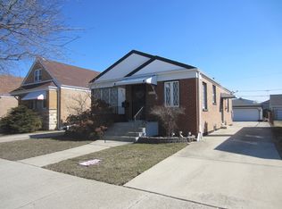 5825 S Nottingham Ave, Chicago, IL 60638