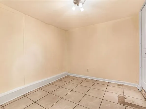 2415 Valence St #24155, New Orleans, LA 70115