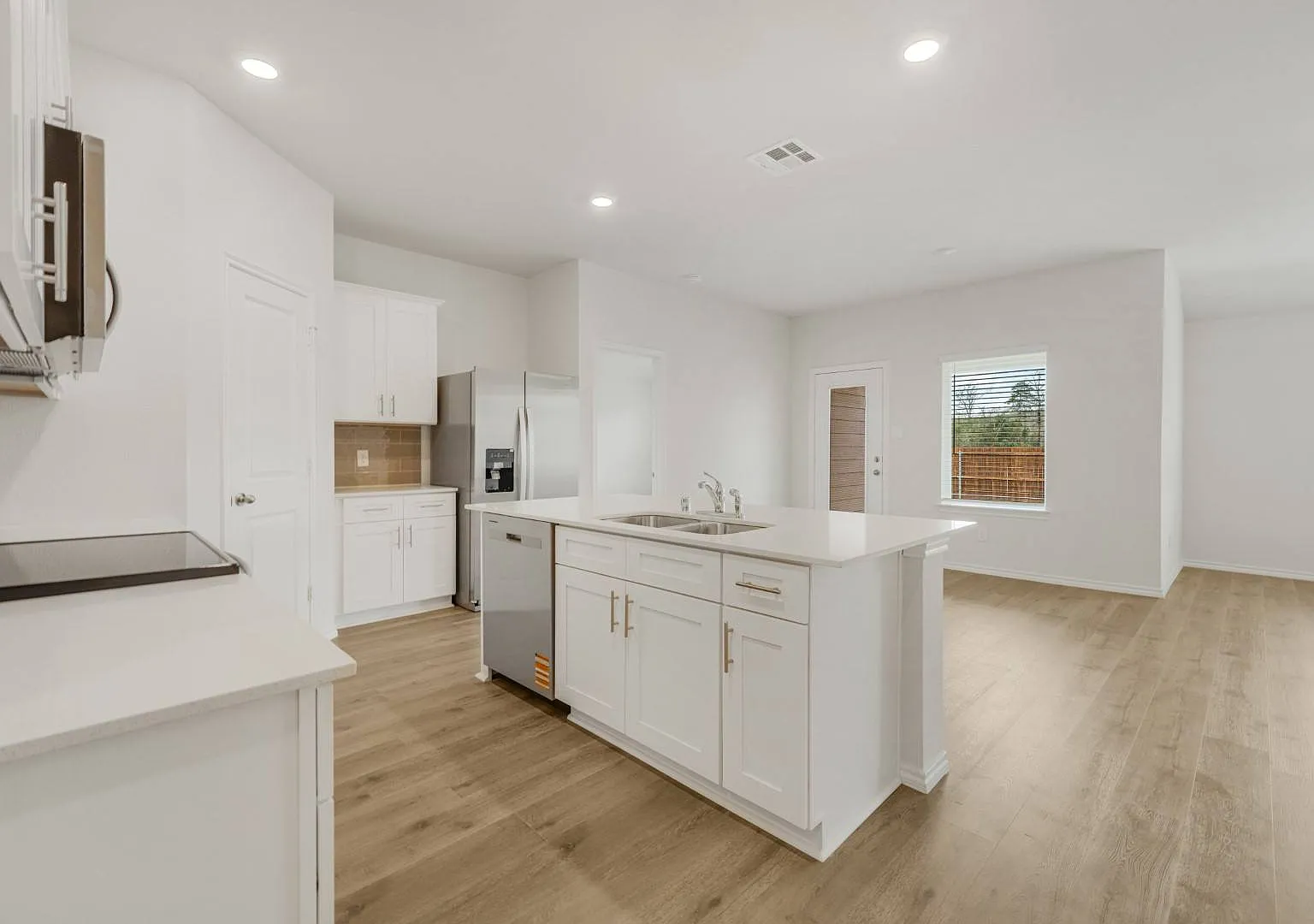 1531 Brooke Drive — Photo 4