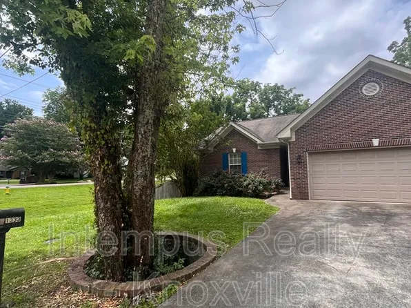 1333 Willmann Ln, Knoxville, TN 37919