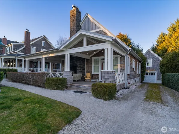 215 Meriweather Street, Pacific Beach, WA 98571