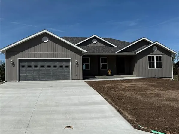 1825 Vadie Ave, Lebanon, MO 65536