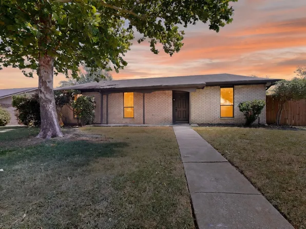 2938 Churchill Way, Garland, TX 75044
