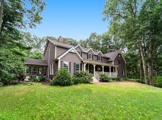 7 Kathryn Rd, Foxboro, MA 02035