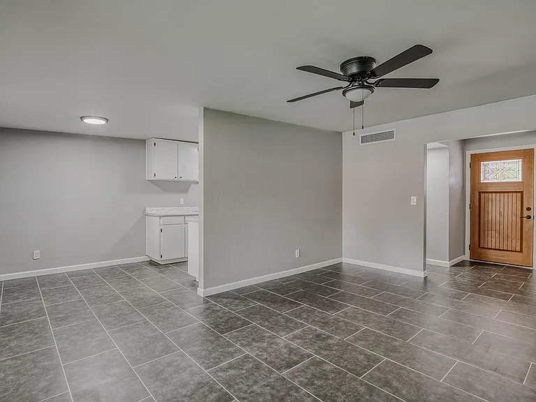 7000 E Brooks Dr — Photo 5