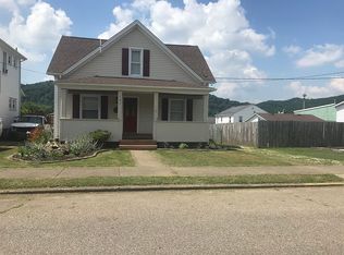 107 S 3rd Ave, Paden City, WV 26159