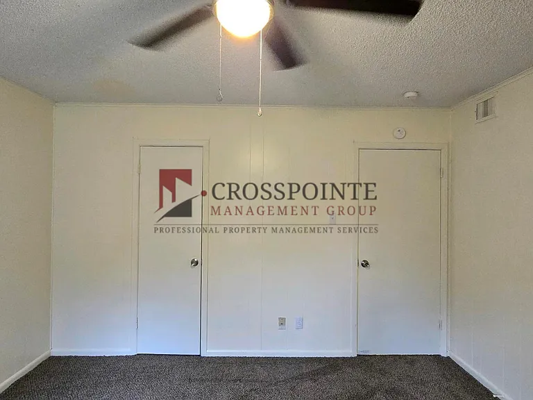 Ruby Ln 210 — Photo 11