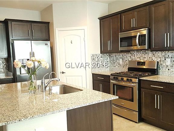4th image of 9280 Blue Agate St