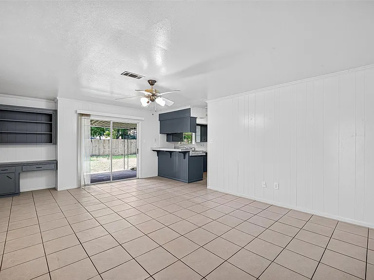 5010 Shilo Dr — Photo 4
