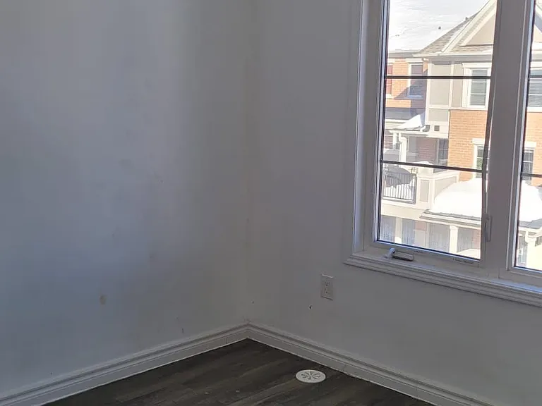 34 Deans Dr — Photo 19