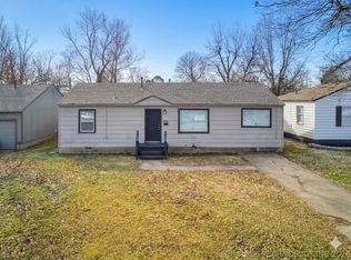 5926 E Newton Pl, Tulsa, OK 74115