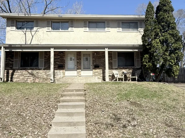 509 Sunnyside Ln, Hopkins, MN 55343