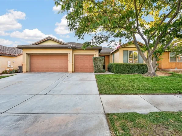 1281 Sunburst Dr, Beaumont, CA 92223