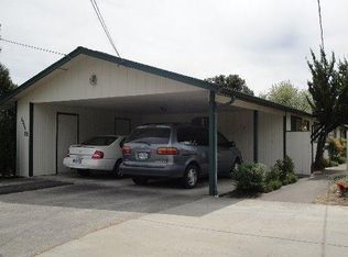 1315 SW G St, Grants Pass, OR 97526