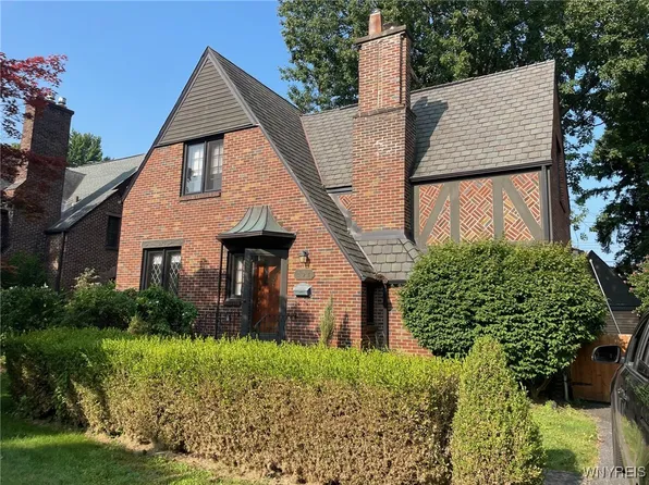 293 Brantwood Rd, Buffalo, NY 14226