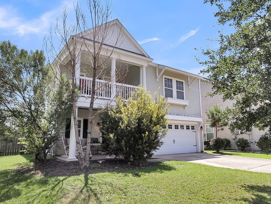 201 Topsaw Ln, Moncks Corner, SC 29461
