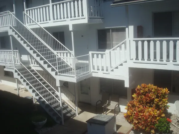 405 N Halifax Ave #203, Daytona Beach, FL 32118