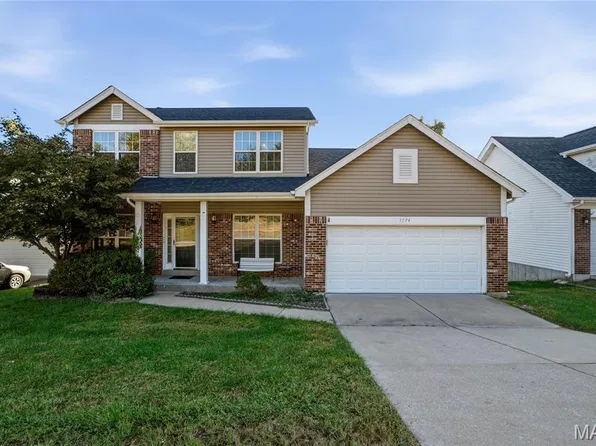 1774 Spring View Terrace Ct, Ballwin, MO 63021