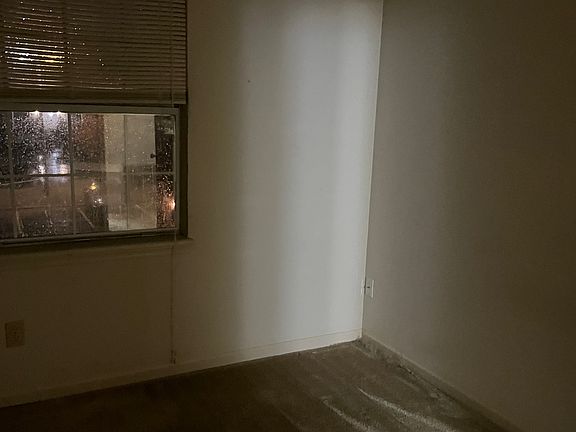 3rd image of 5649 Hornaday Rd