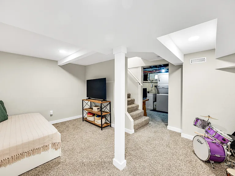 505 N Spruce St #1 — Photo 17