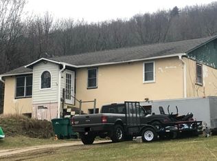 941 Owassa Rd, Newton, NJ 07860