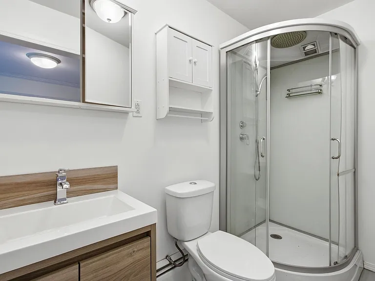 8885 Cardwell St — Photo 11